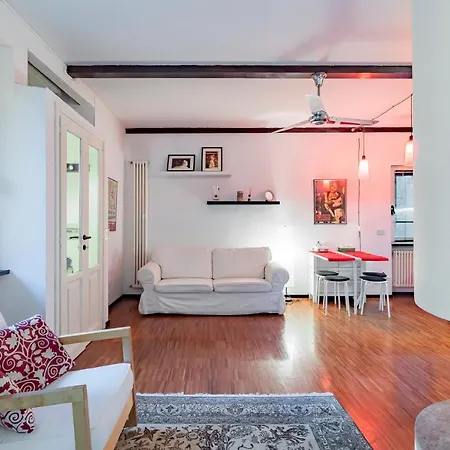 Apartment De Castillia Loft 7 Isola - Gae Aulenti